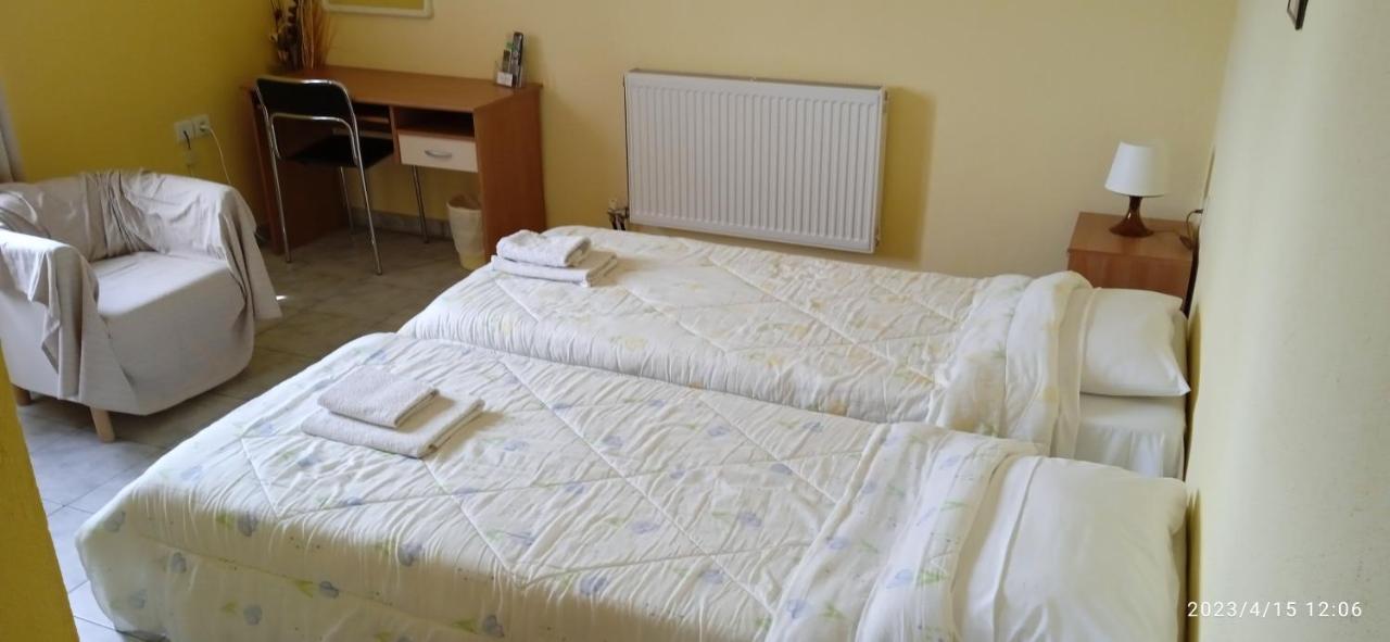 Hotel Konstantina Rodopoli 外观 照片
